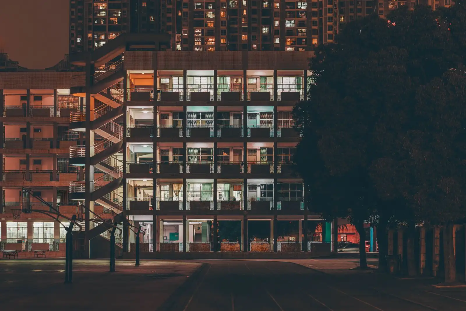 兰州企业数字化转型中的系统集成服务：鲤轩科技的技术实践与方案解析